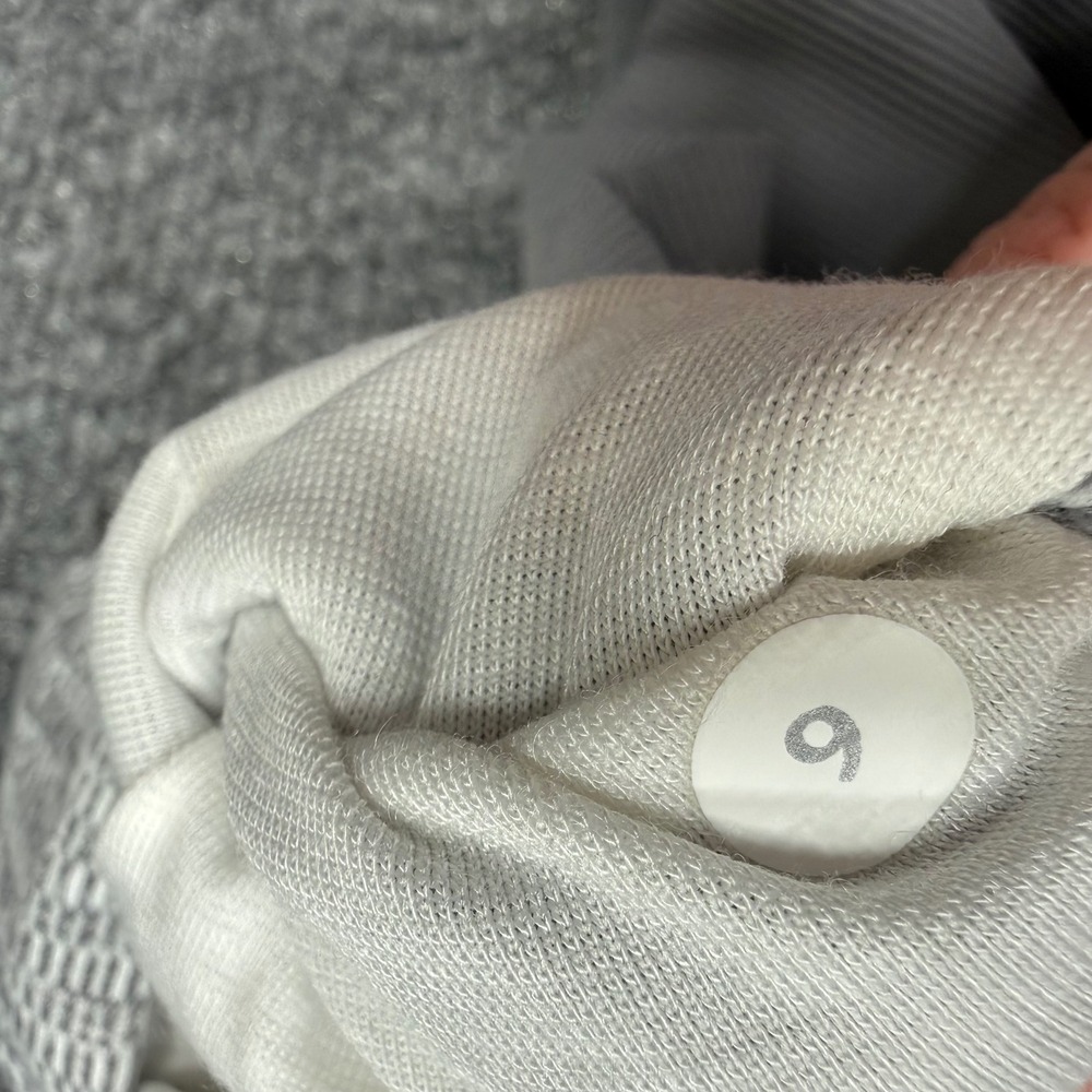 Lululemon Grey Space Dye Quarter Zip Pullover Thumbhole Active Top Size 6 - Picture 7 of 9